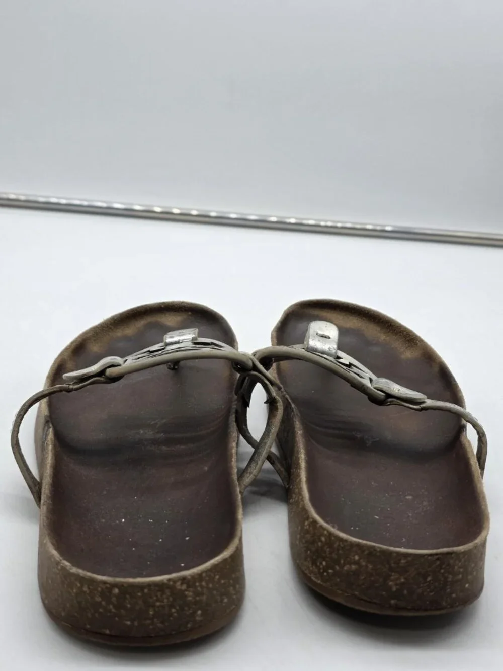 Tory Burch Sandals Women Size 8 Silver Miller Cloud Logo Thong Cork Footbed Shoe